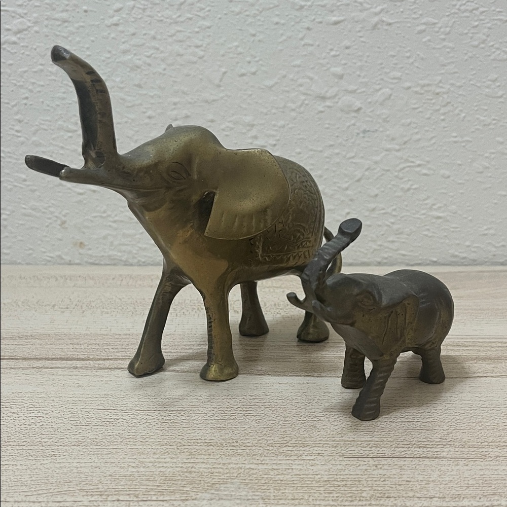 Brass Elephant Figurine Set